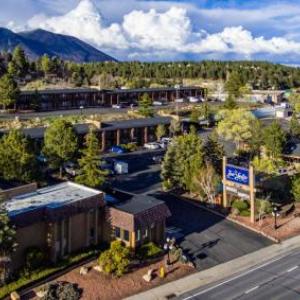 Hotels near The Green Room Flagstaff - Hotel Aspen Flagstaff/ Grand Canyon InnSuites