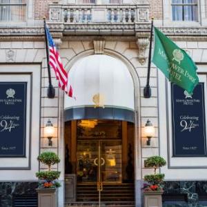 The Moore Theatre Seattle Hotels - Mayflower Park Hotel