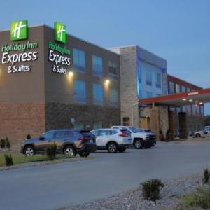 Holiday Inn Express & Suites - Columbia City An IHG Hotel