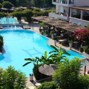 Peridis Family Resort