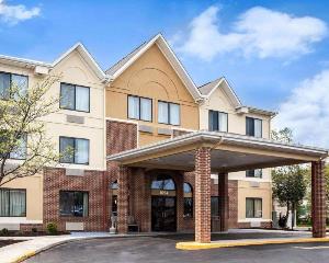 Comfort Suites Dover, Dover