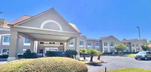 Red Roof Inn & Suites Albany, GA, Albany