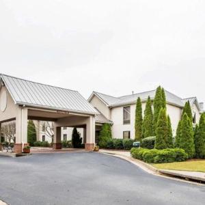 Quality Inn & Suites Dawsonville