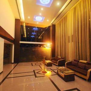 Srinivas Saffron Hotel