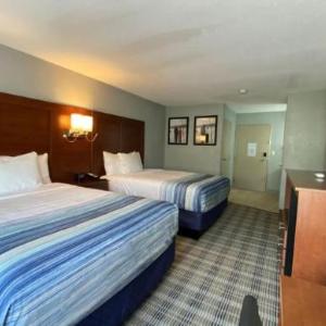 AmericInn by Wyndham Williamsburg