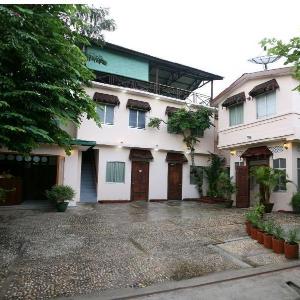 Hotel June Business Bed Breakfast