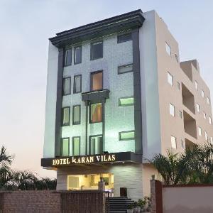 Hotel Karan Vilas