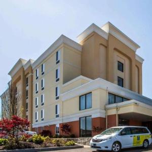 Hotels near SNHU Arena - Comfort Inn Airport Manchester