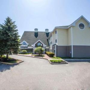 Hotels near New Hampshire Motor Speedway - Comfort Inn Concord