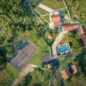 Three-Bedroom Holiday Home in Ljut