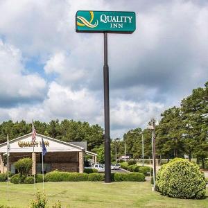 Quality Inn Manning I-95