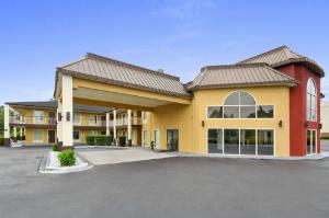 Baymont by Wyndham Santee, Santee