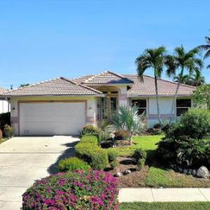 Serenity On The Water - 3 Bedroom Vacation Home On Marco Island