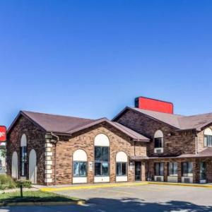 Econo Lodge North