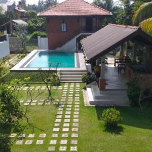 Green Wood Villa Negombo