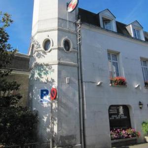 Hostel Du Roy