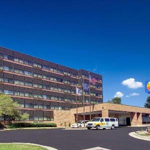 Comfort Inn & Suites Madison - Airport