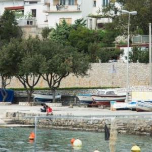 Holiday house with WiFi Novi Vinodolski - 12241