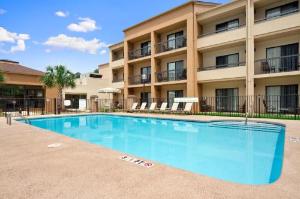 Baymont by Wyndham Columbia Northwest, Columbia