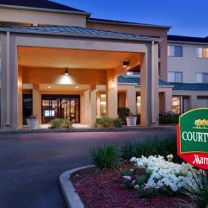 Hotels near Cottage Hill Baptist Church - Courtyard by Marriott Mobile