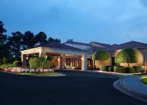 Courtyard by Marriott Savannah Midtown, Savannah