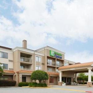 Holiday Inn Express Tifton