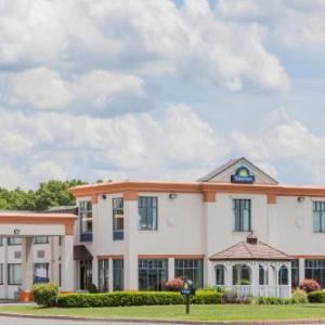 Days Inn by Wyndham Windsor Locks / Bradley Intl Airport