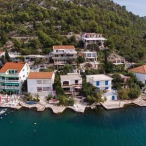 Holiday home Blace Ponta Planika