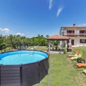 Holiday home Cepic Lanisce