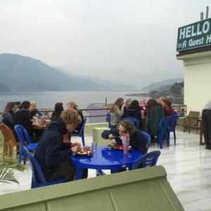 Hello Inn Guest House & Apartment