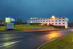 Holiday Inn Express Manchester Airport, an IHG Hotel, Manchester