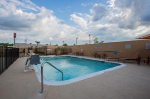 Courtyard by Marriott Jackson Airport/Pearl, Jackson