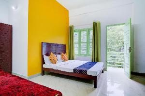 SPOT ON KOV077 Jumayira Residency, Kovalam