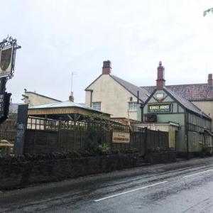 Hotels near The Royal Bath and West of England Showground - The Kings Arms