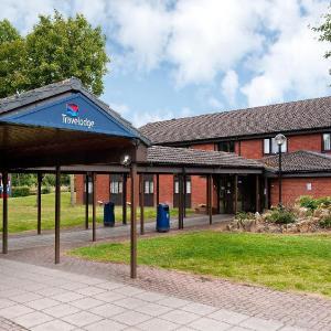 Hotels near Pafiliwn Llangollen Pavilion - Travelodge Oswestry