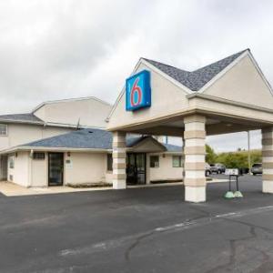 Motel 6-Crawfordsville IN