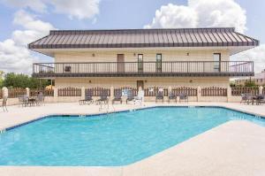 Days Inn by Wyndham Florence/I-95 North, Florence