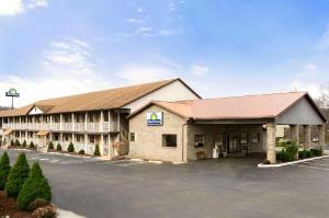 Days Inn by Wyndham Huntington, Huntington