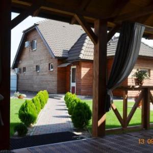 Country House v Kleynikah