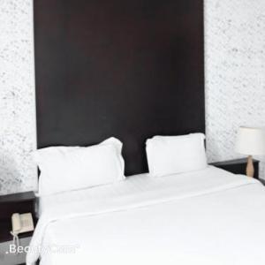 Ginasuite Hotel