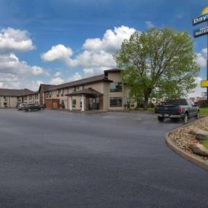 Days Inn by Wyndham Mitchell SD