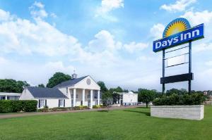 Days Inn by Wyndham Natchez, Natchez