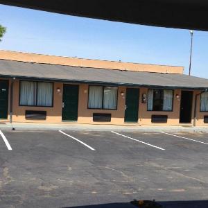 Thomson Hotels Deals At The 1 Hotel In Ga Express Inn Of Thomson