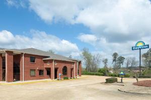 Days Inn by Wyndham Tupelo, Tupelo