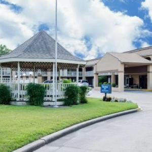 Hotels near Bottleneck Blues Bar Vicksburg - Rodeway Inn Vicksburg