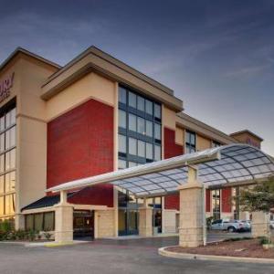 DRURY INN & SUITES EVANSVILLE EAST