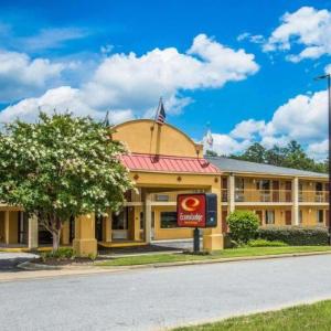 Econo Lodge Inn & Suites At Fort Moore