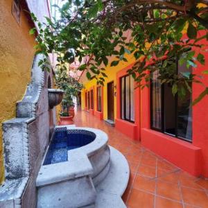 Hotel Suites Del Centro
