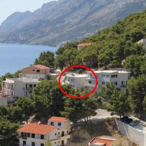 Apartments with parking space Brela - Makarska - 6907