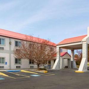 Old Saloon Emigrant Hotels - Econo Lodge Livingston Gateway to Yellowstone